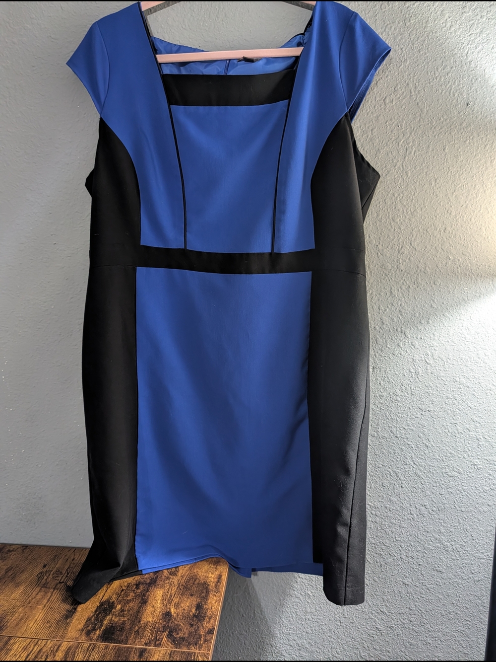 Blue and Black Colorblock Sheath Dress